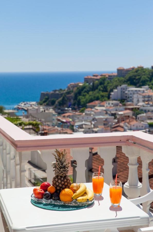 Castello Apartments Ulcinj Exterior foto