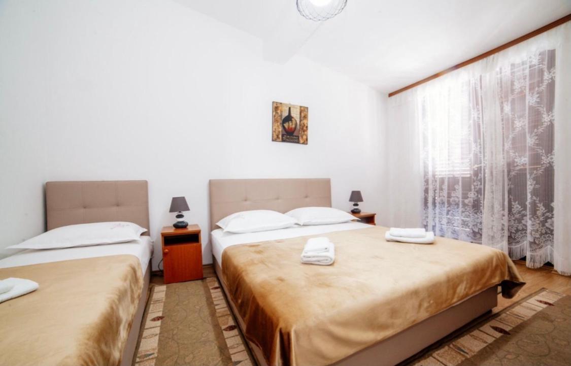 Castello Apartments Ulcinj Exterior foto