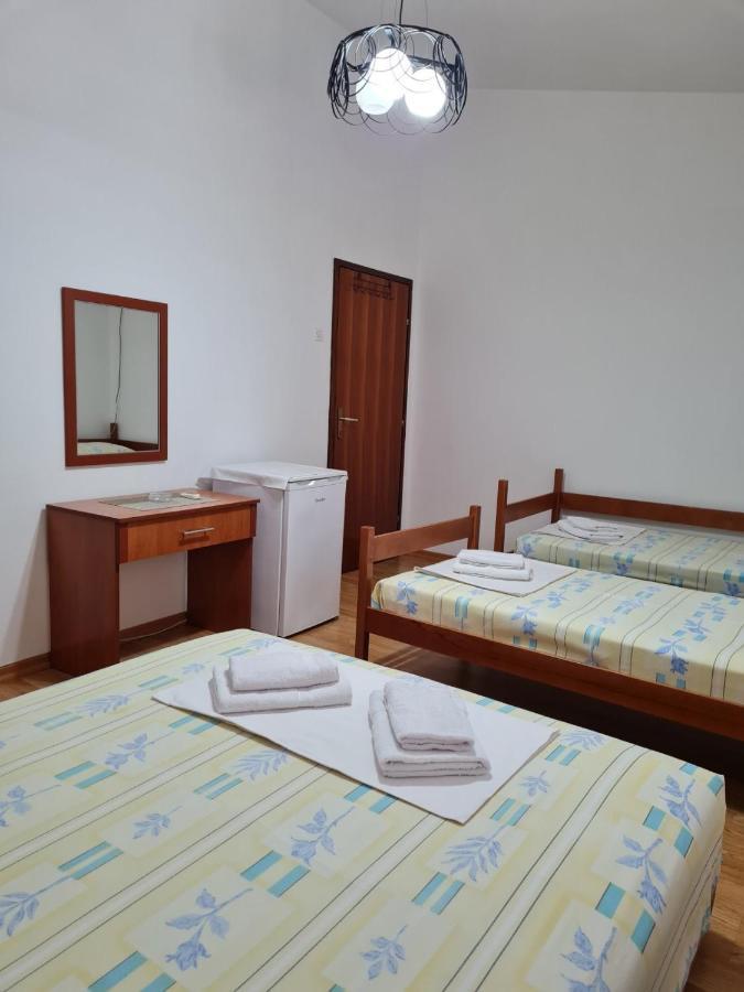 Castello Apartments Ulcinj Exterior foto